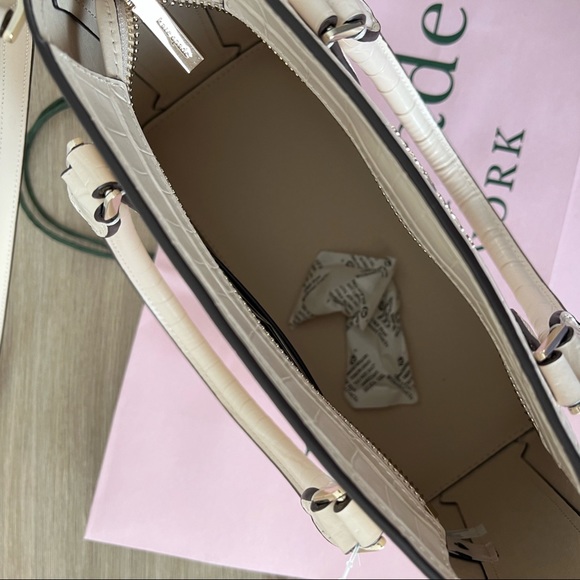 ♠️ HP ♠️ Kate Spade Darcy Satchel Croco Embossed Leather White Crossbody Handbag - Picture 3 of 6